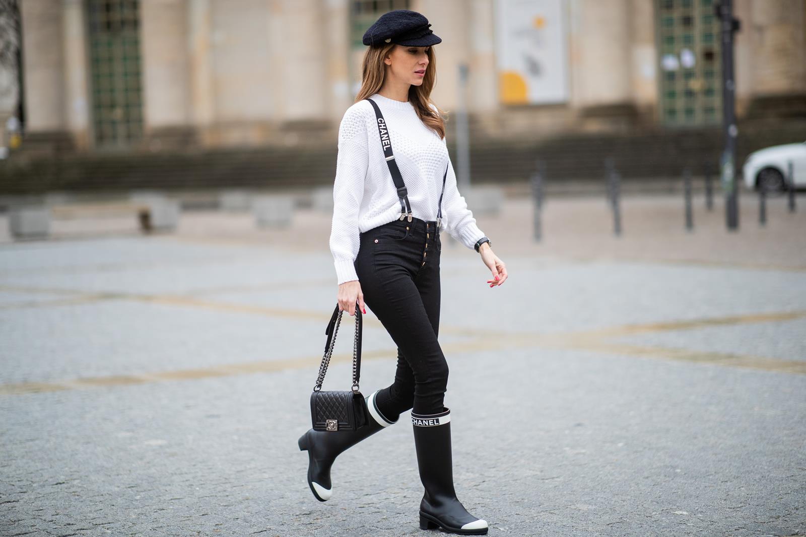 white rain boots outfit